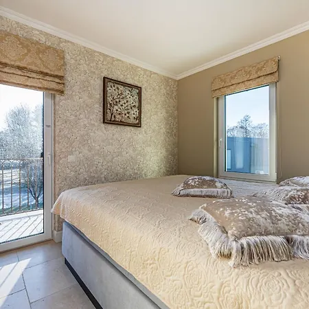 Sakura_inn * Palanga